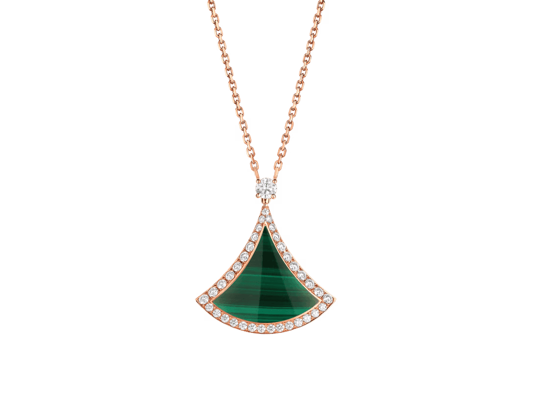 Malachite Pendant Necklace Preview 1