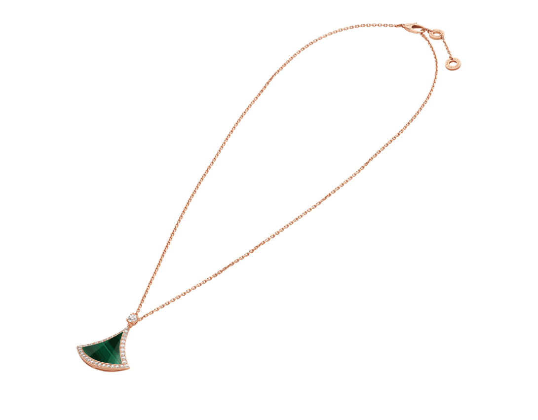 Malachite Pendant Necklace Preview 2