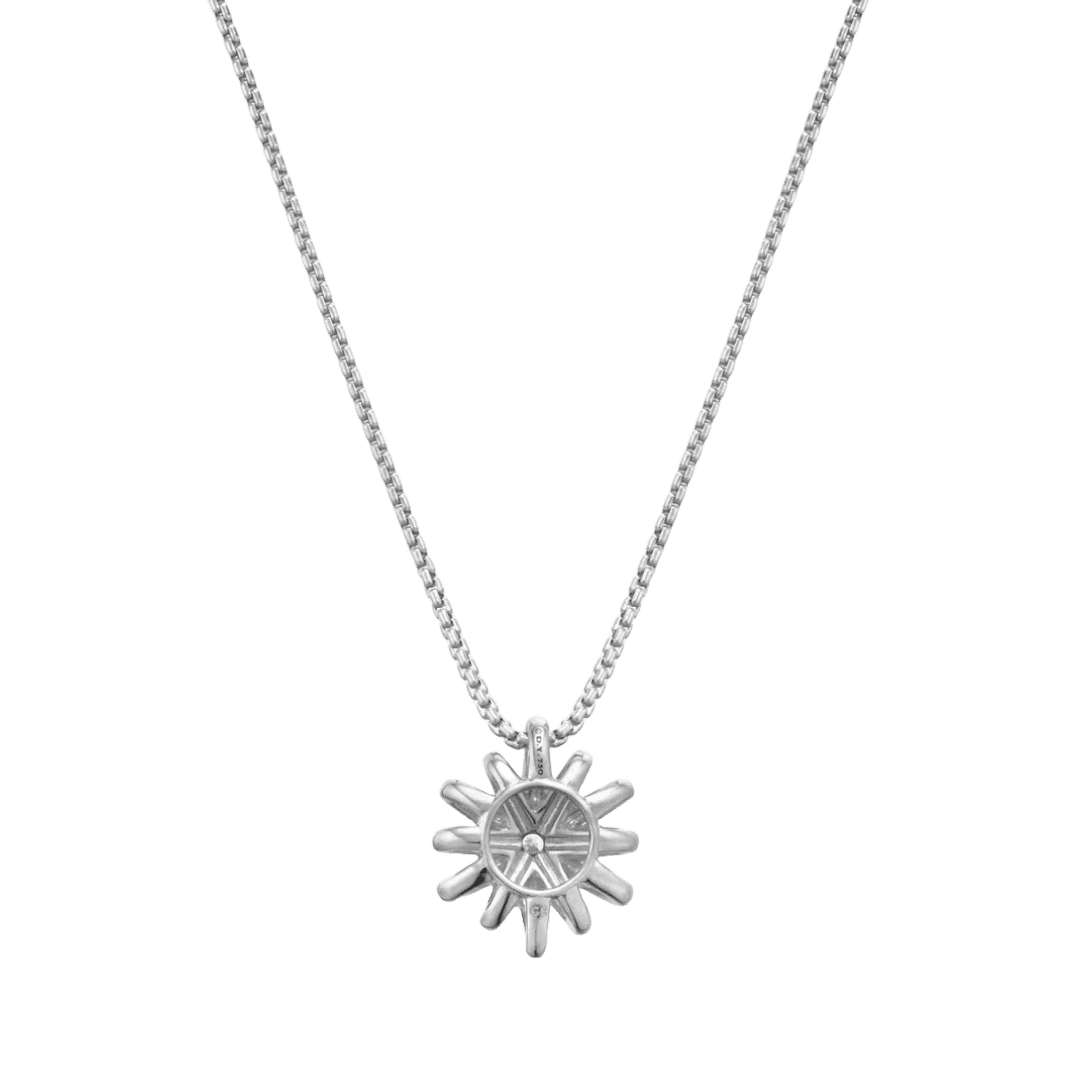 Star Diamond Pendant Necklace Preview 3